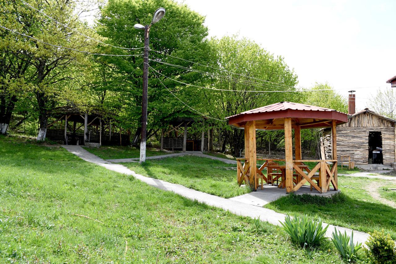 Nikala Bed & Breakfast Telavi Exterior foto