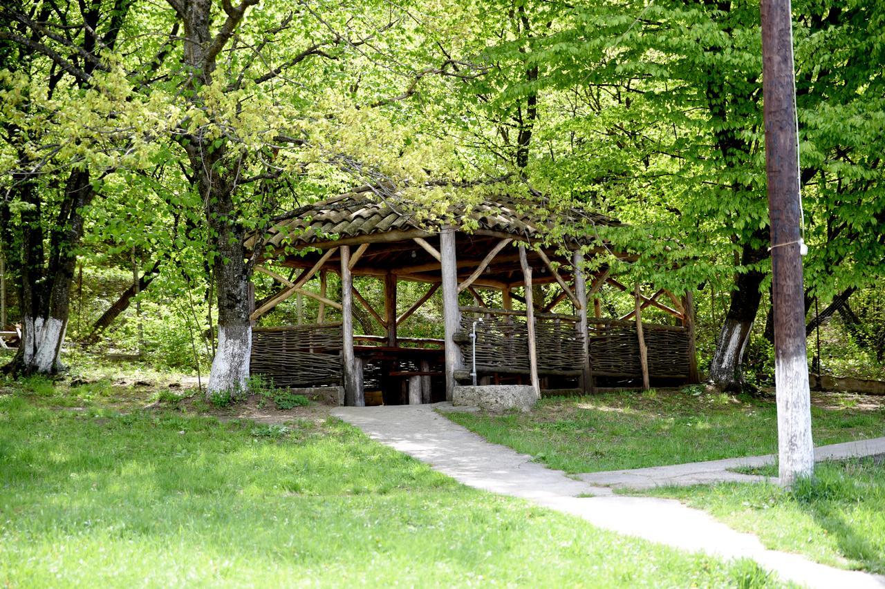 Nikala Bed & Breakfast Telavi Exterior foto